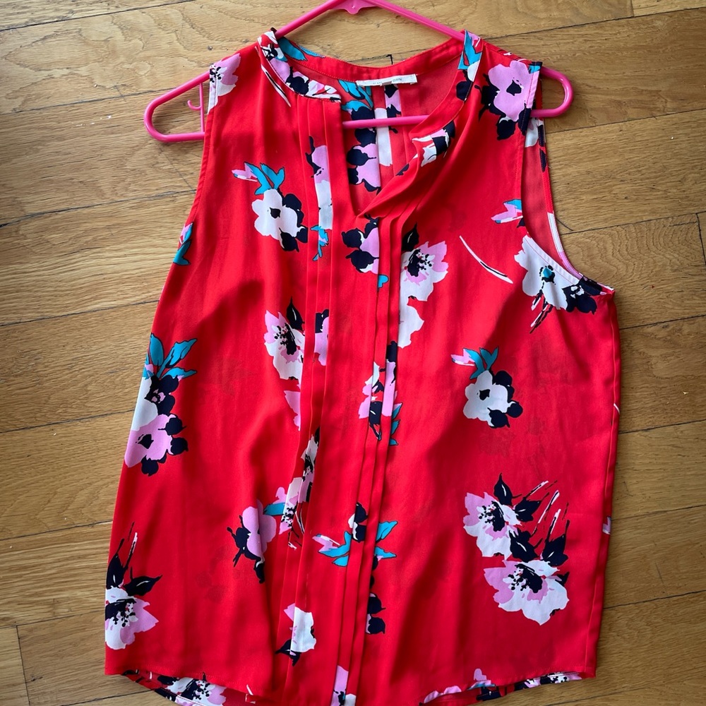 Hawthorn red floral tank